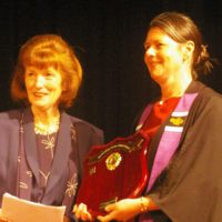 Kobeelya-Award-2008-with-Principal 
